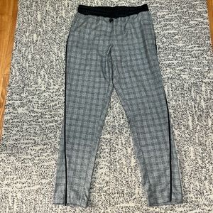 Kenneth Cole, New York plaid Pants